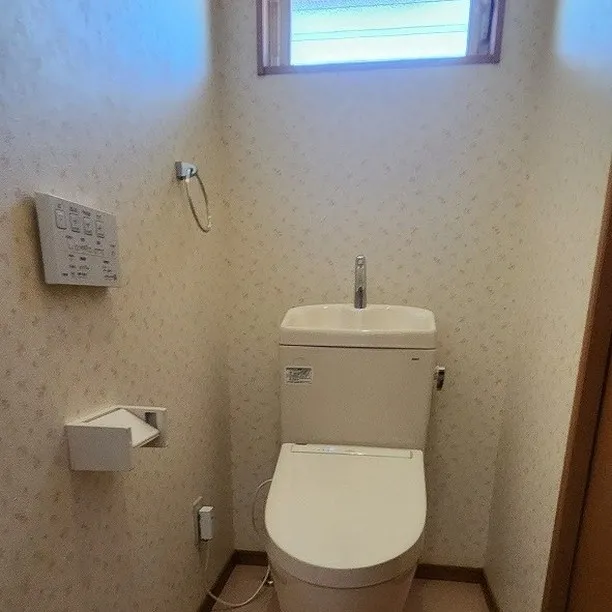 滋賀県東近江市でトイレのリフォームが完成しました。